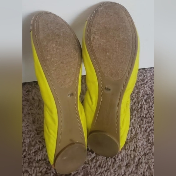 BCBGeneration Womens Elley Cork Ballet Flat Shoes Yellow Cap Toe Slip Ons 9.5B🌴 - Picture 9 of 10